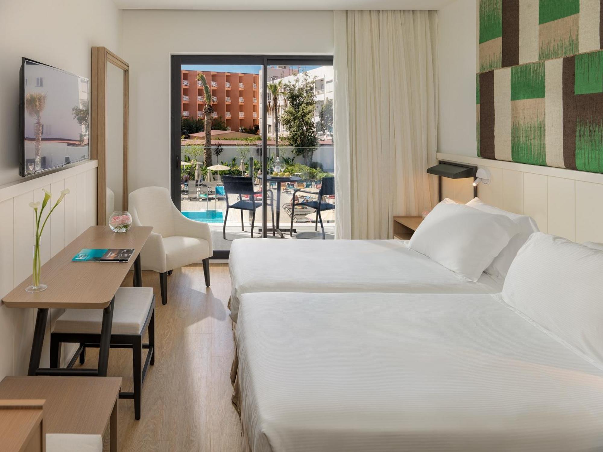 Superior Double Room Pool or Side Sea View,1272333163:JPEG