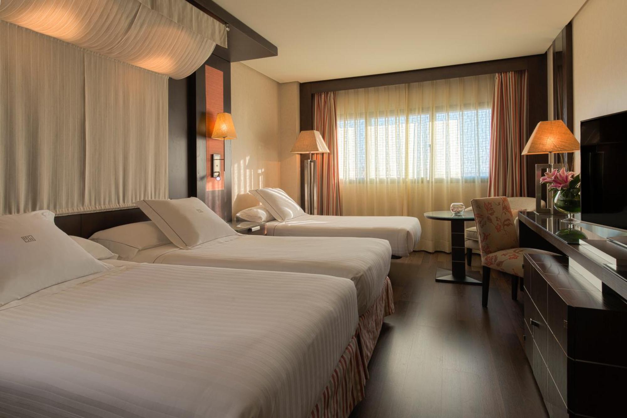 Twin Room Extra Bed