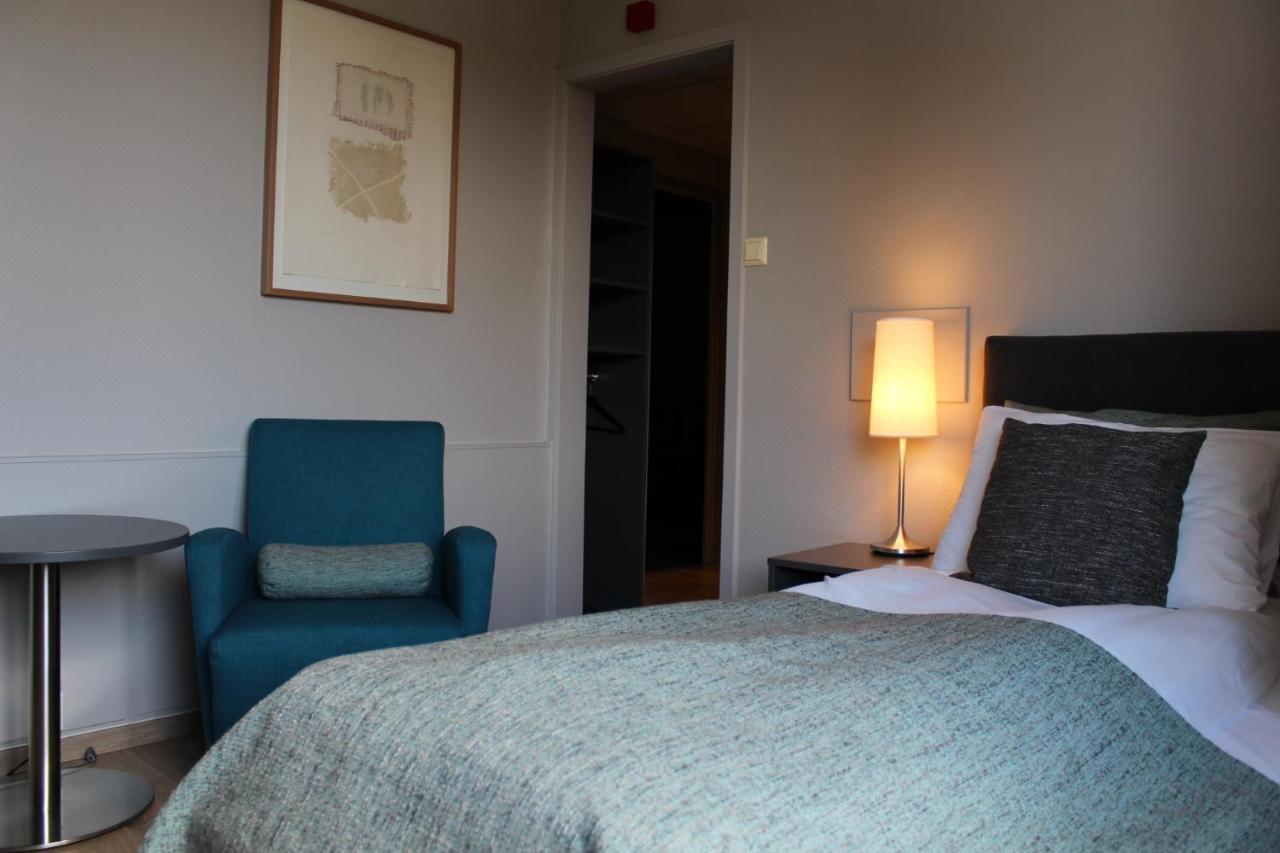 Single Room,1273168555:JPEG