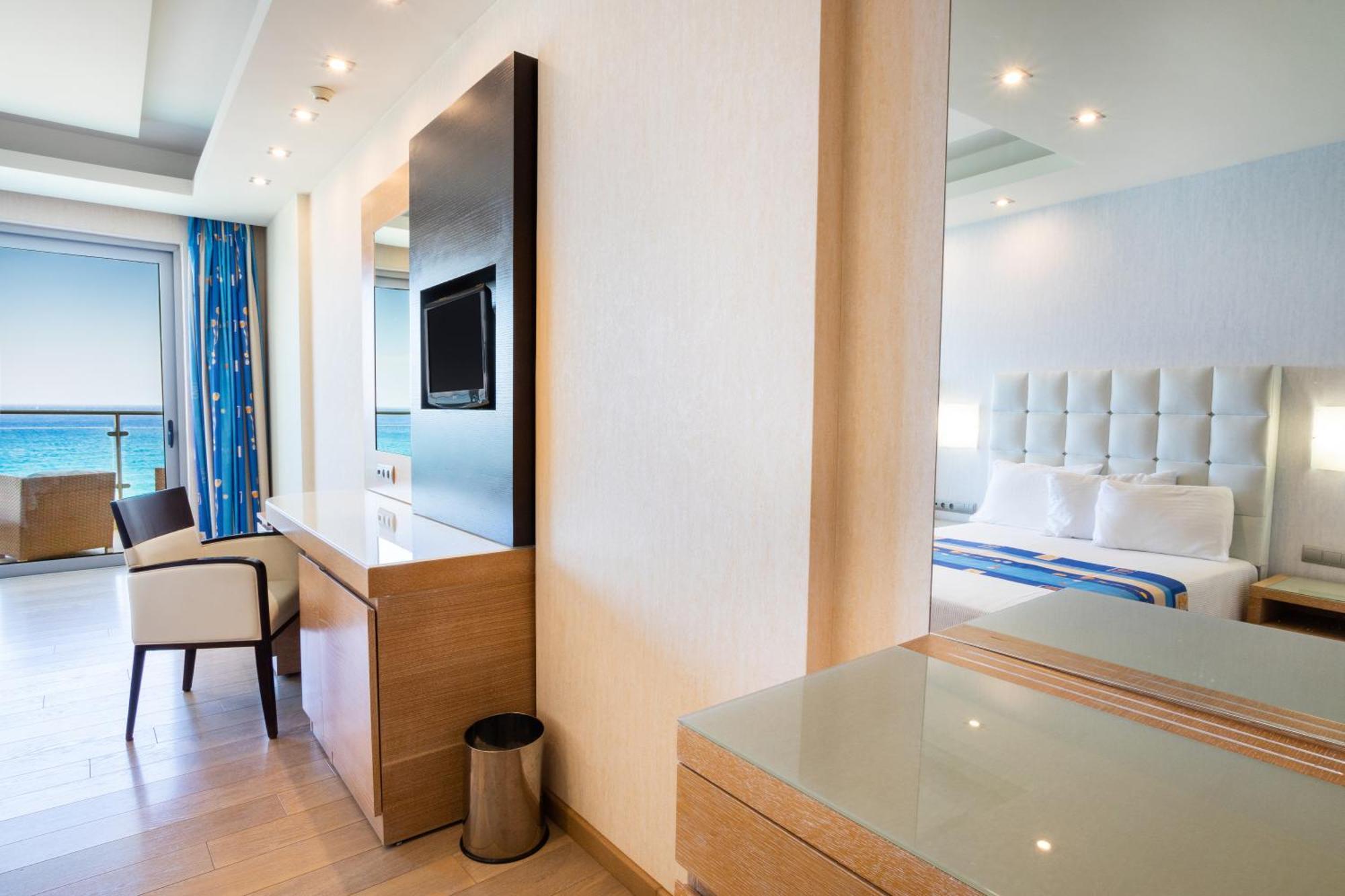 Triple Room Sea View