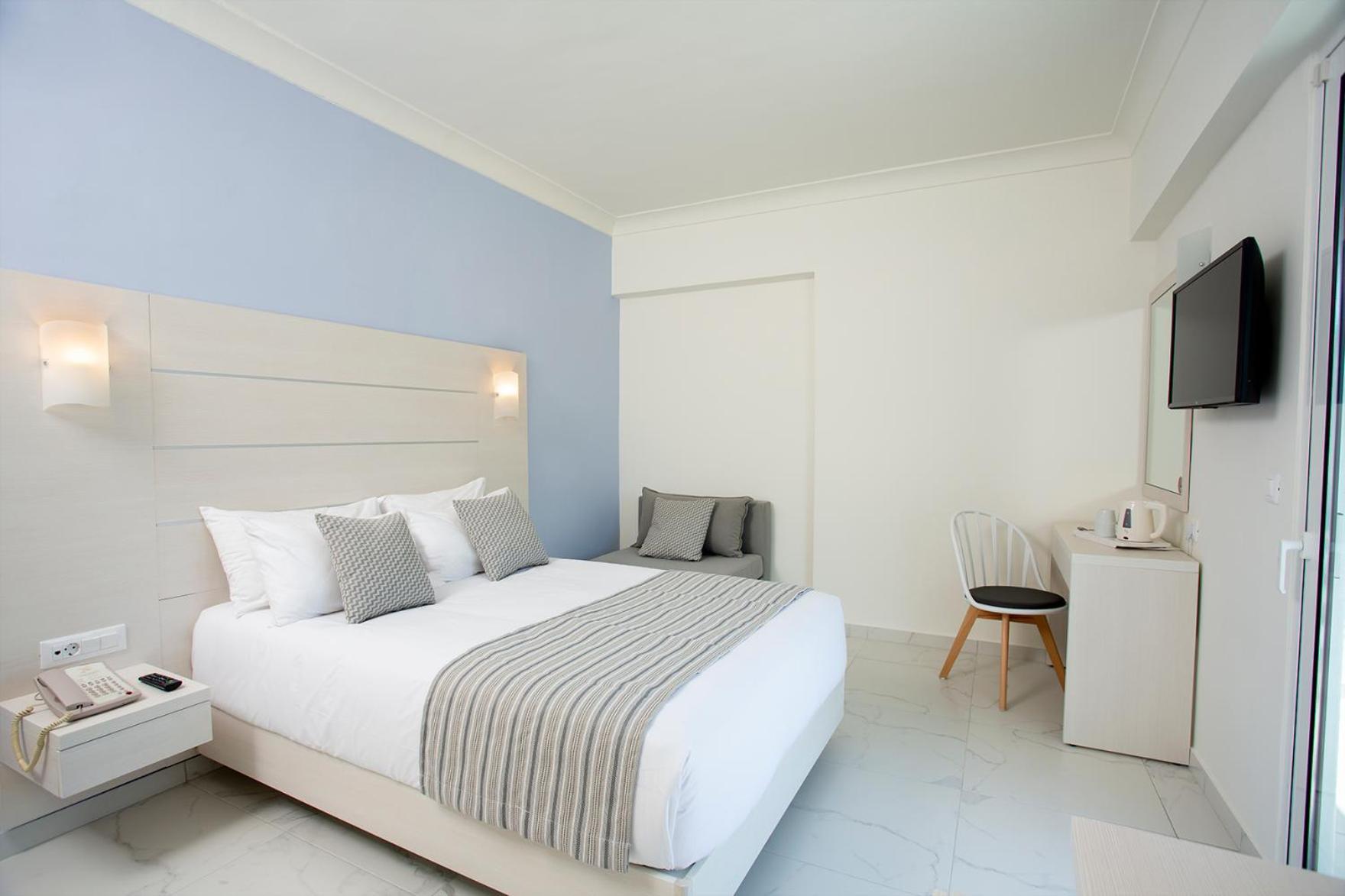 Standard Double or Twin Room,1162622130:JPEG