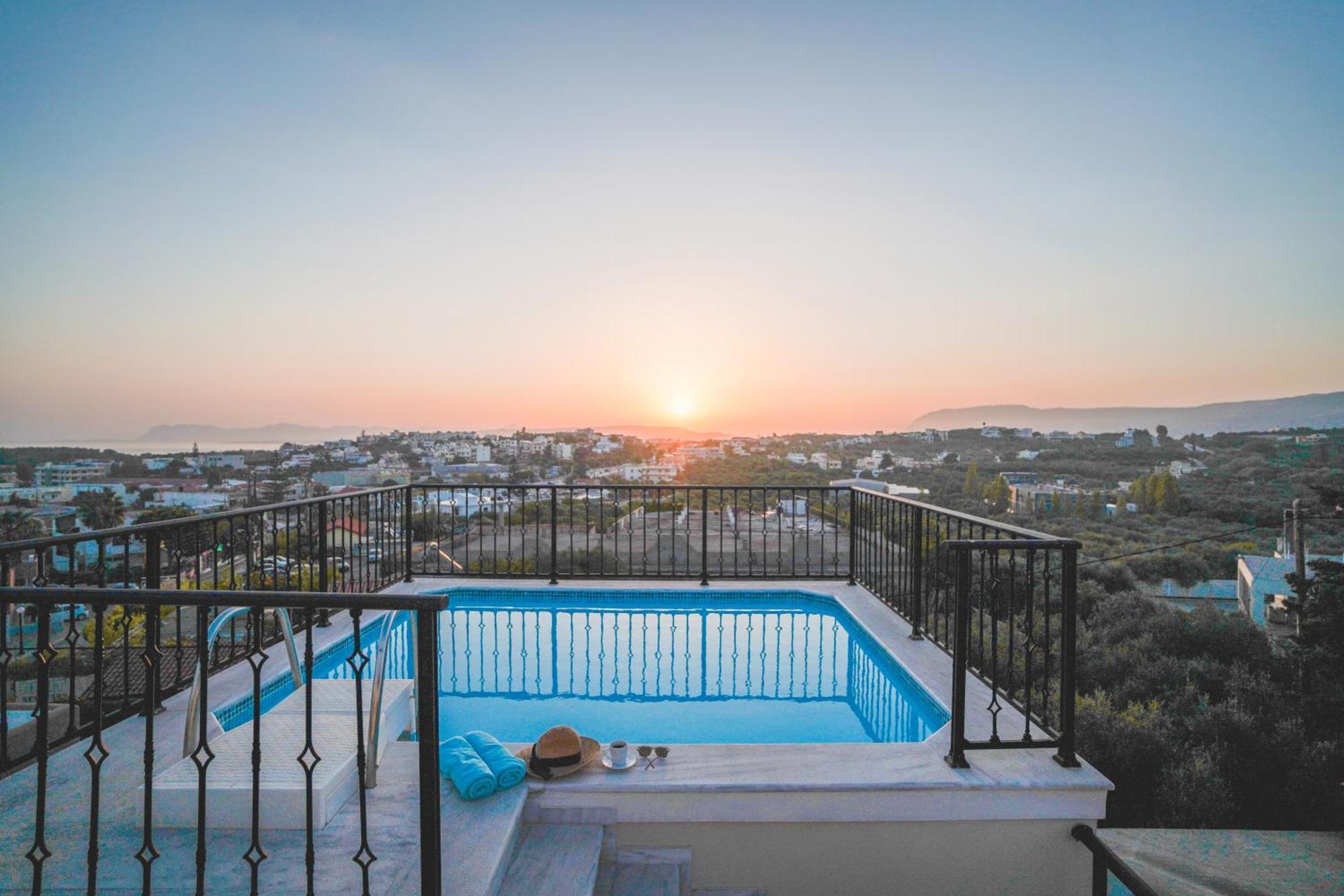 Etagevåning Luxury med egen pool