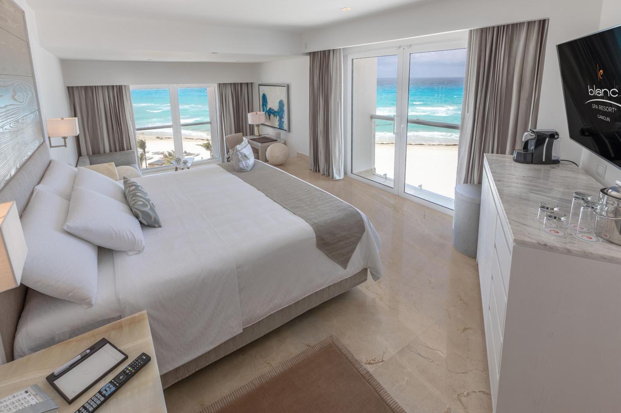 Royale Junior Suite Ocean View - King Size  Bed,1589150731:JPEG