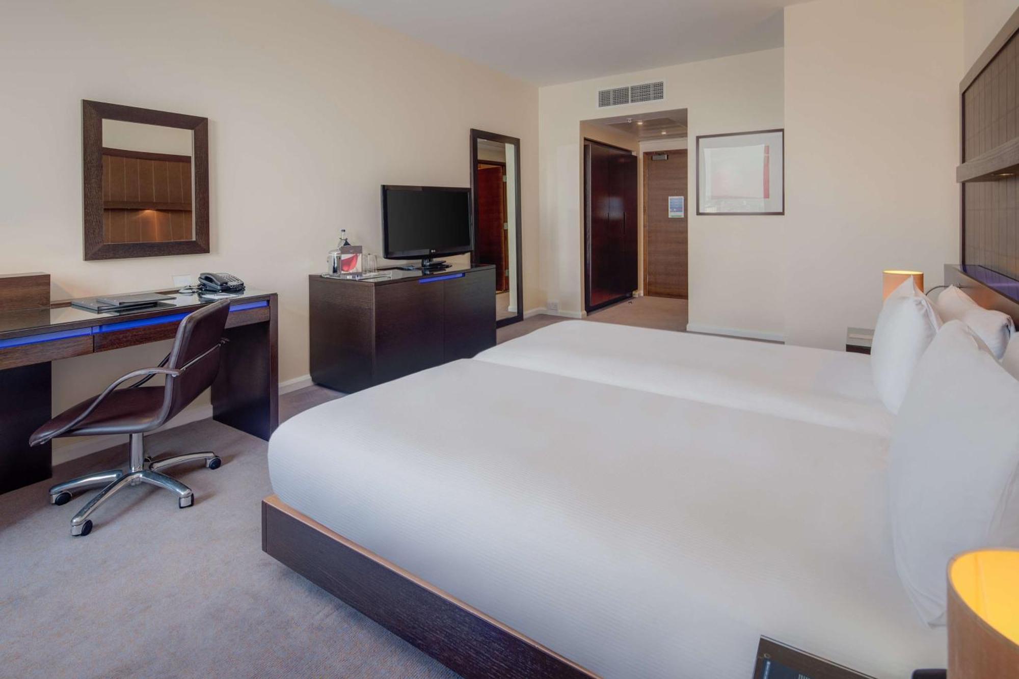 Twin Room,1273866934:JPEG