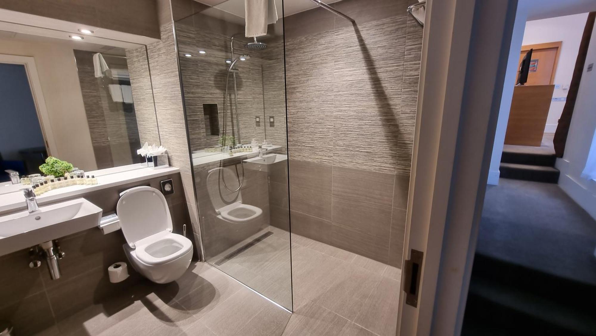 Executive Triple Room