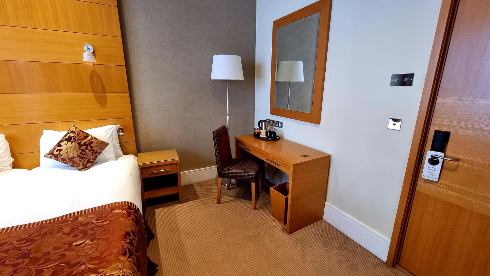 Executive Triple Room
