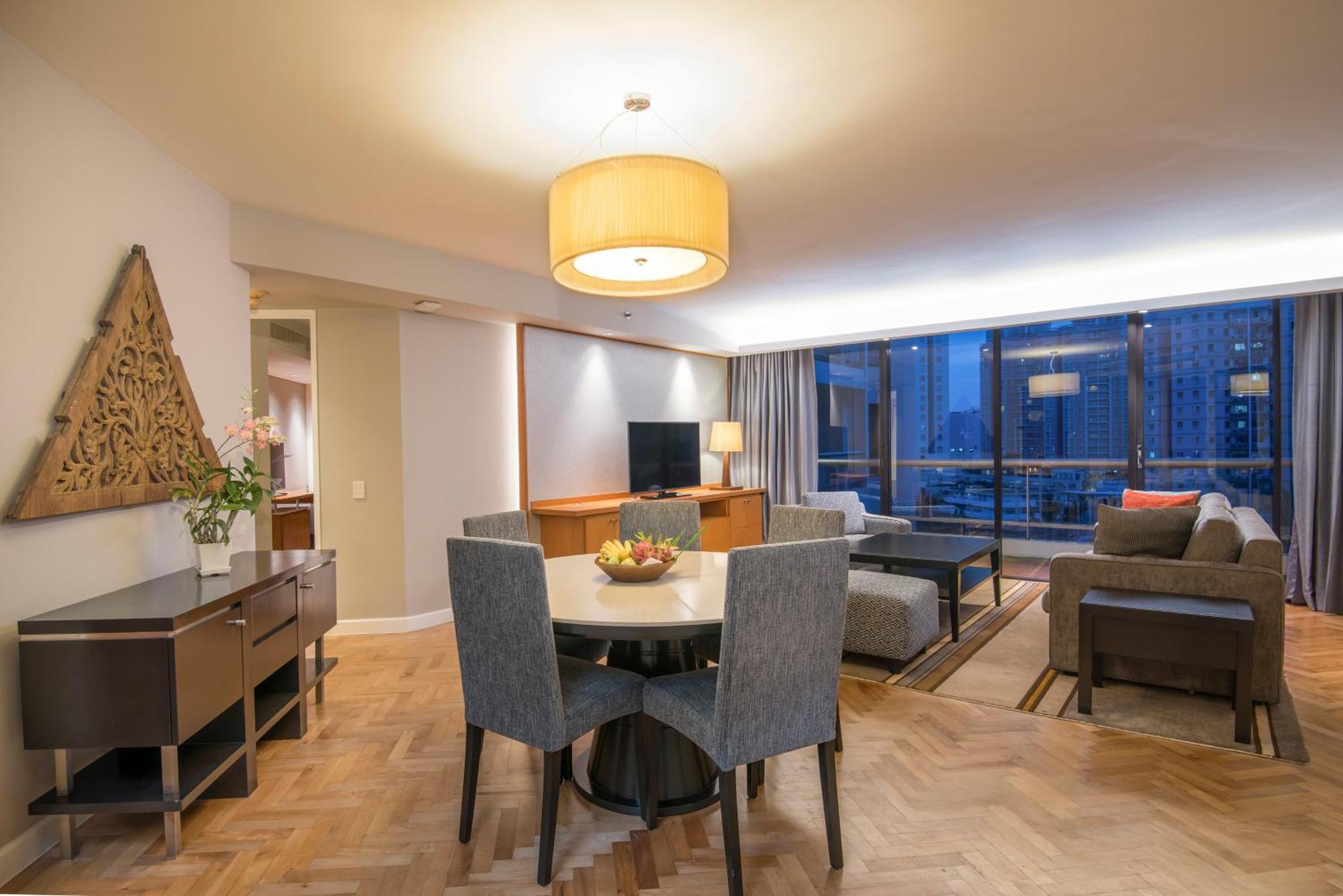 Deluxe Two-Bedroom King