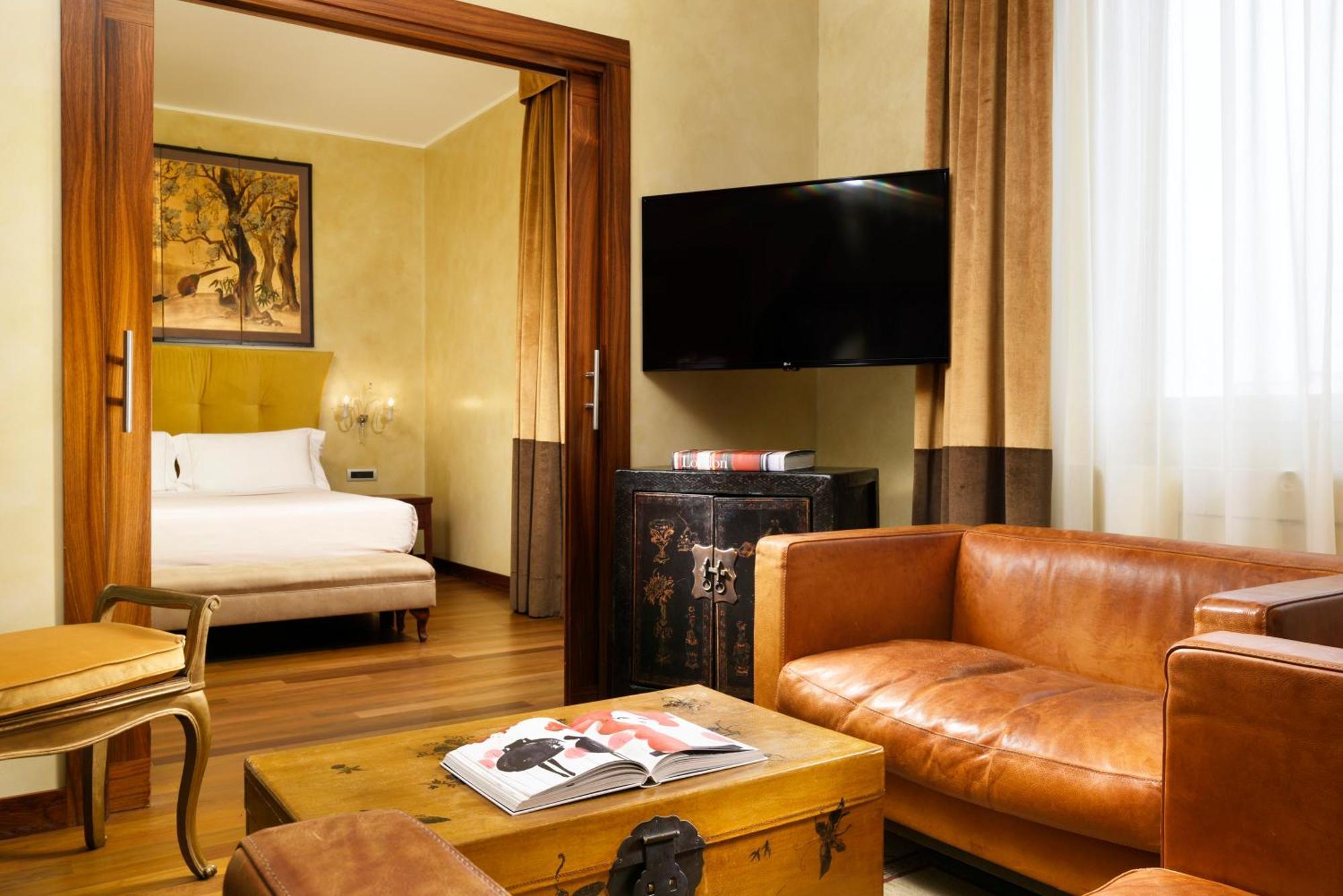 Suite with Spa Access,1274440360:JPEG