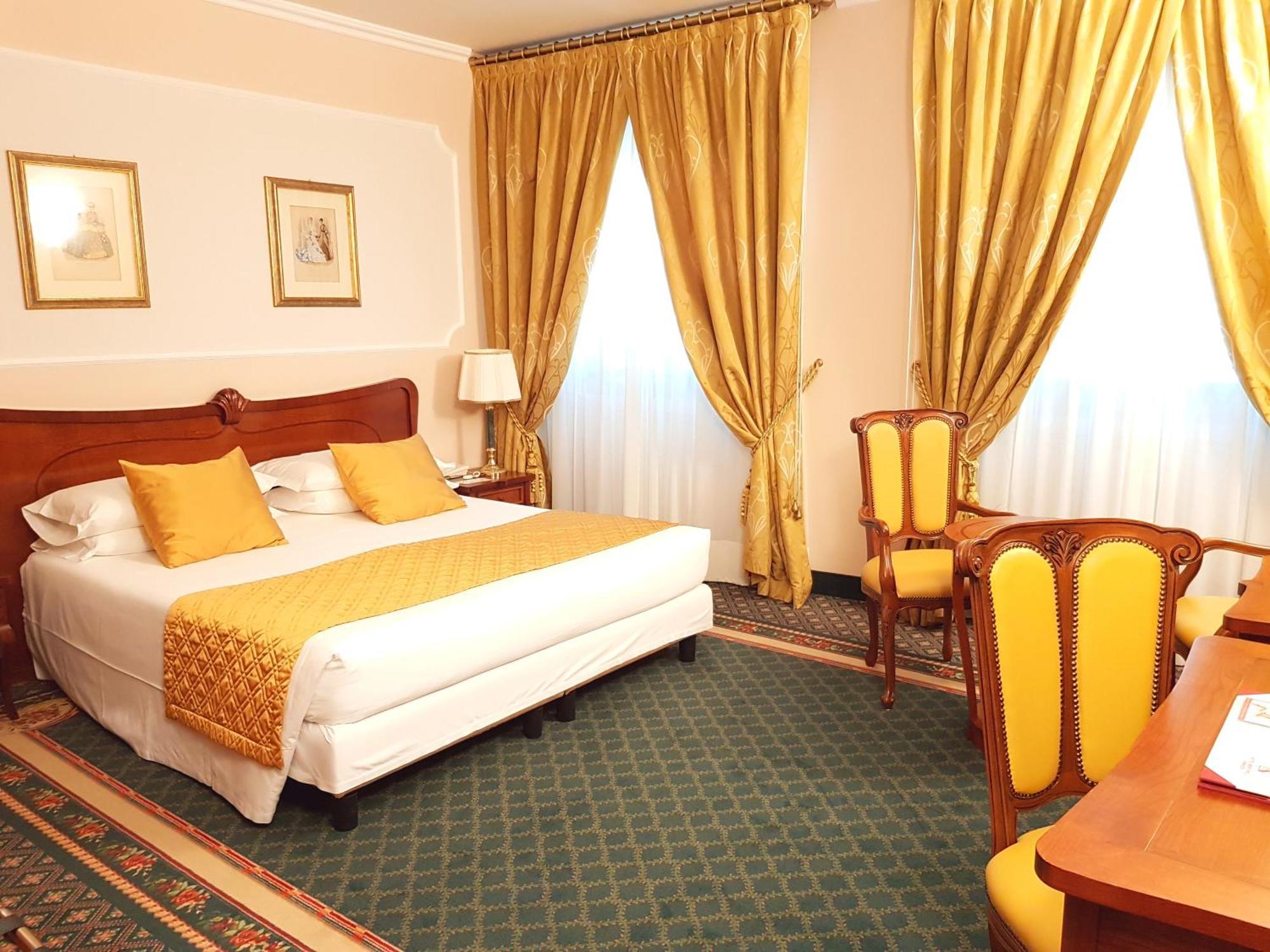 Deluxe Double or Twin Room River View