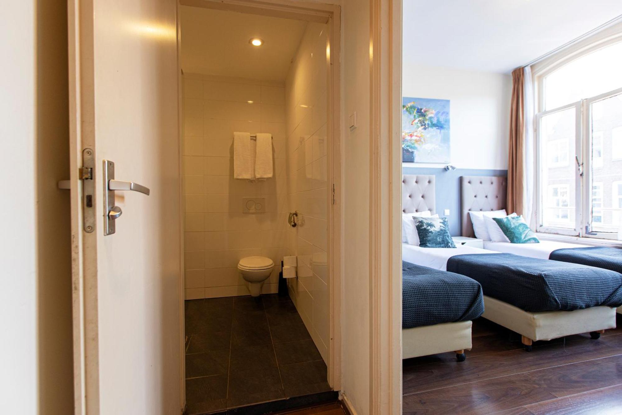 Triple Room Private Bathroom