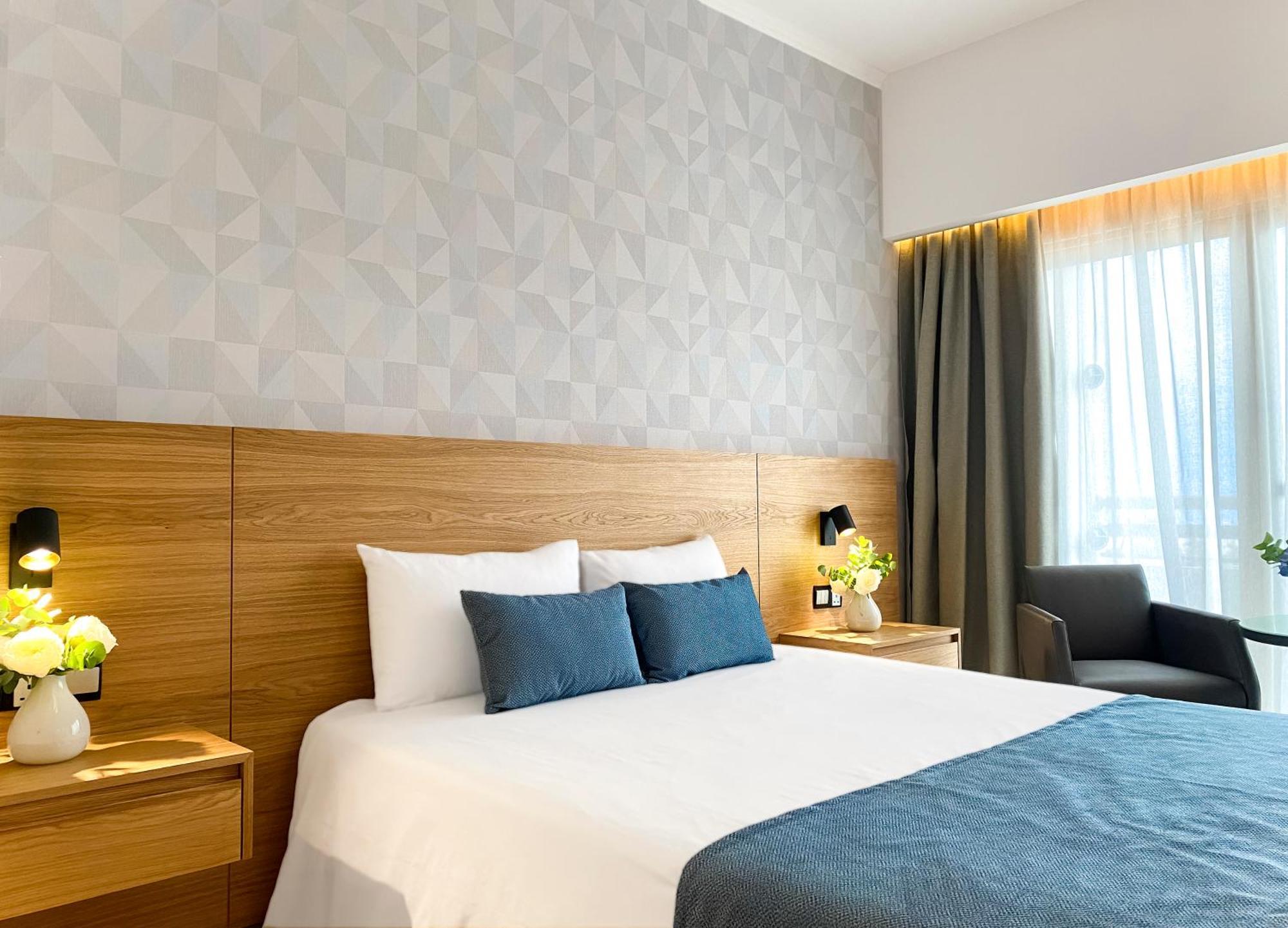 Executive Double or Twin Room,1275209914:JPEG