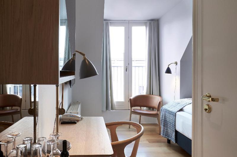 Superior Single Room