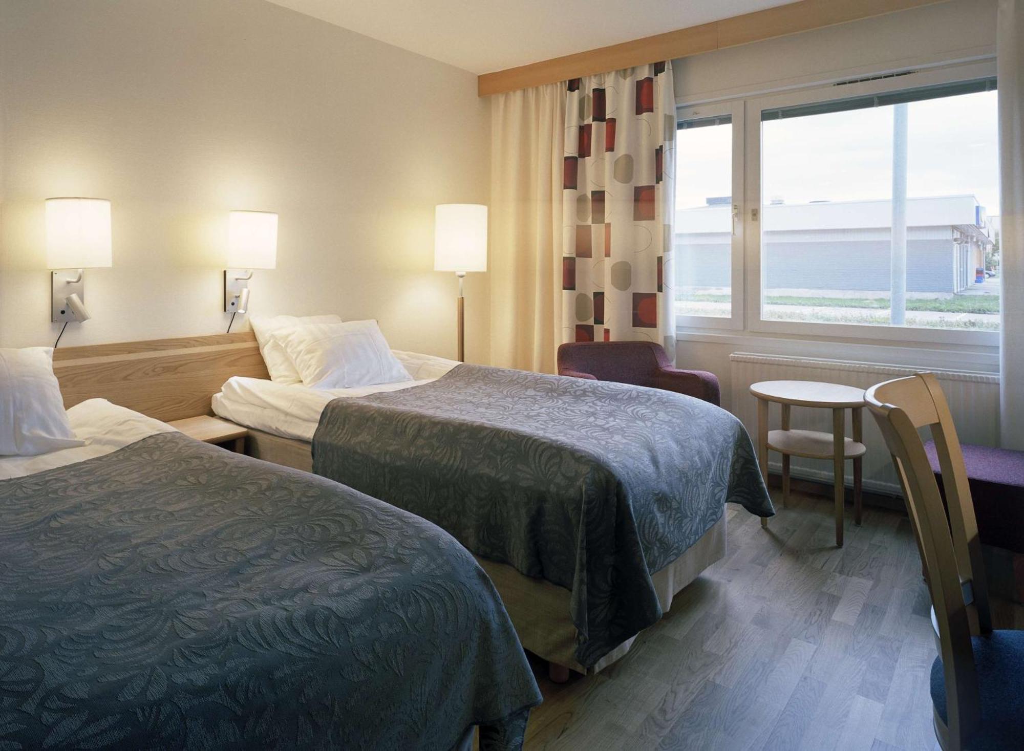 Standard Twin Room,1275298219:JPEG