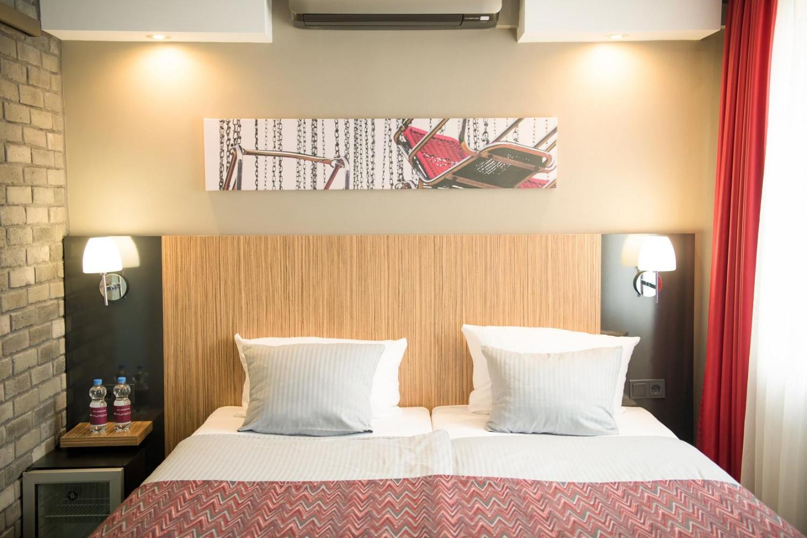 superior double room air condition