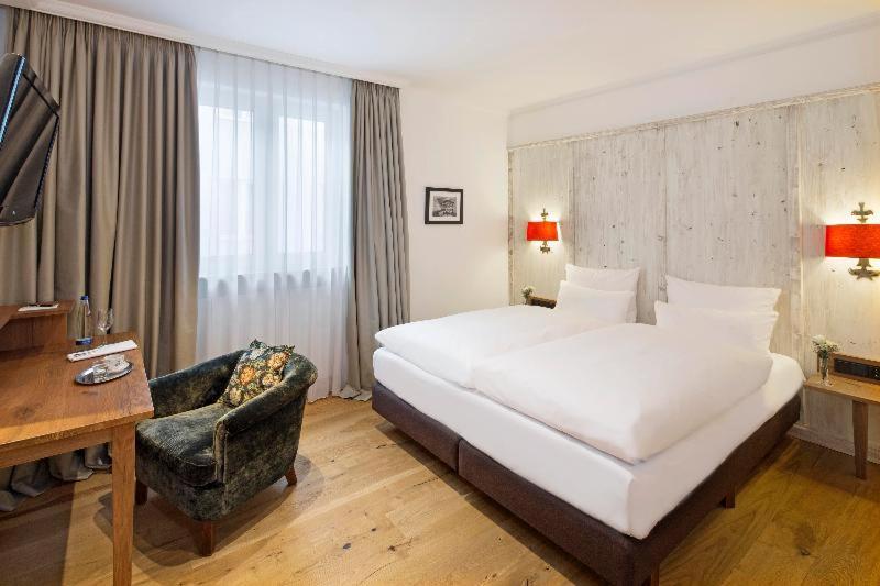 Standard Double or Twin Room