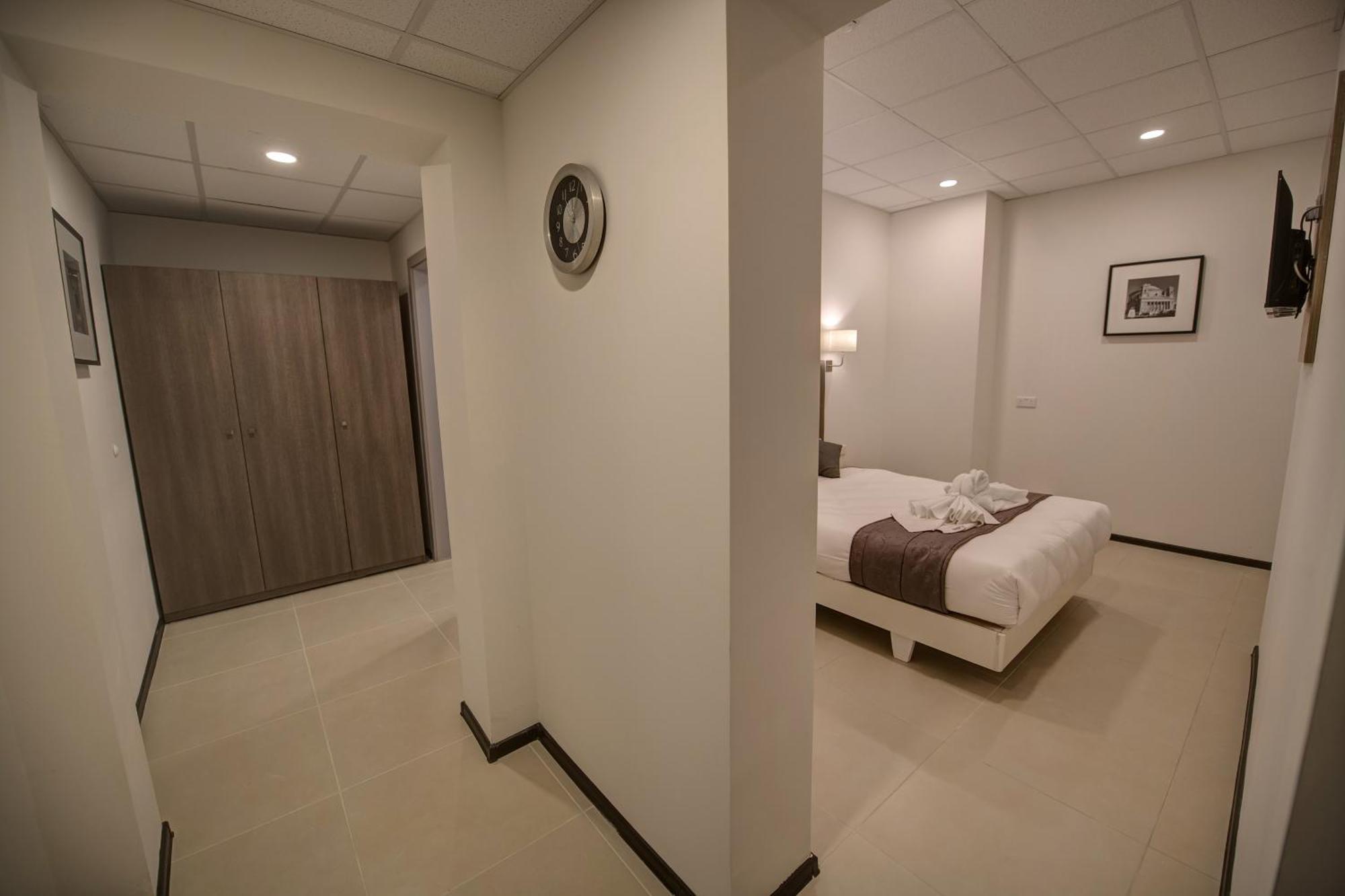 Family Room Terrace