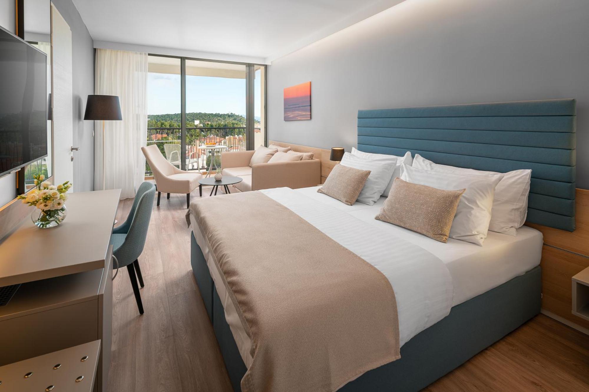 Room 41 Seaside,1277160343:JPEG