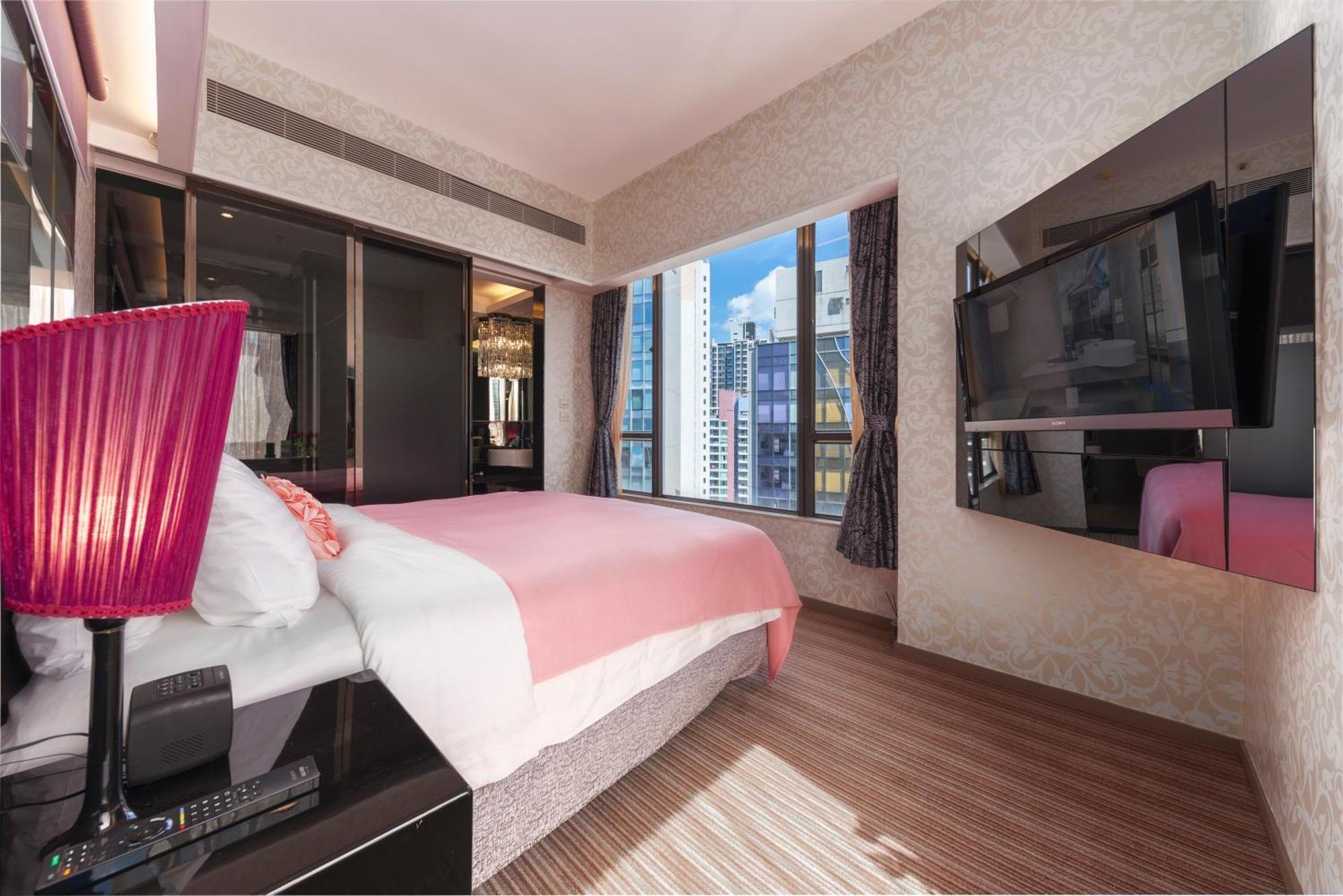 One-Bedroom Executive
