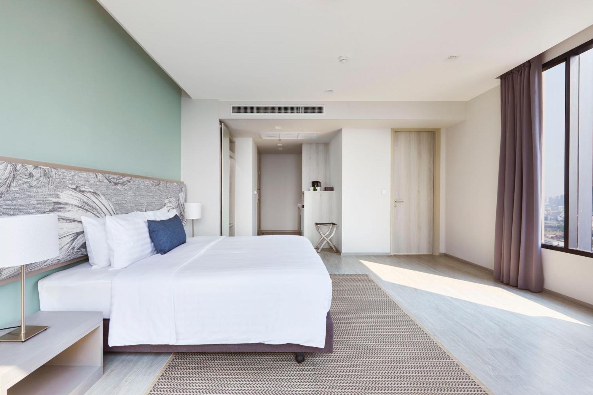 Premium Suite