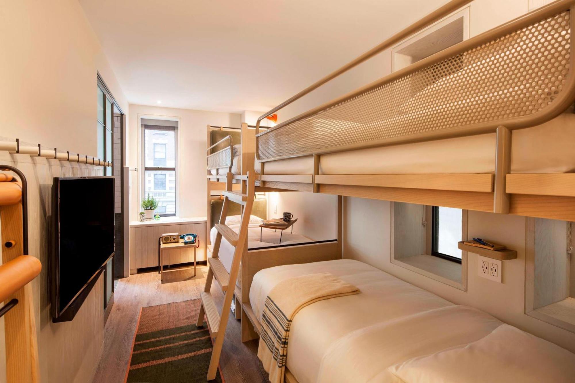 Room with One Set of Bunk Beds - Hearing Accessible