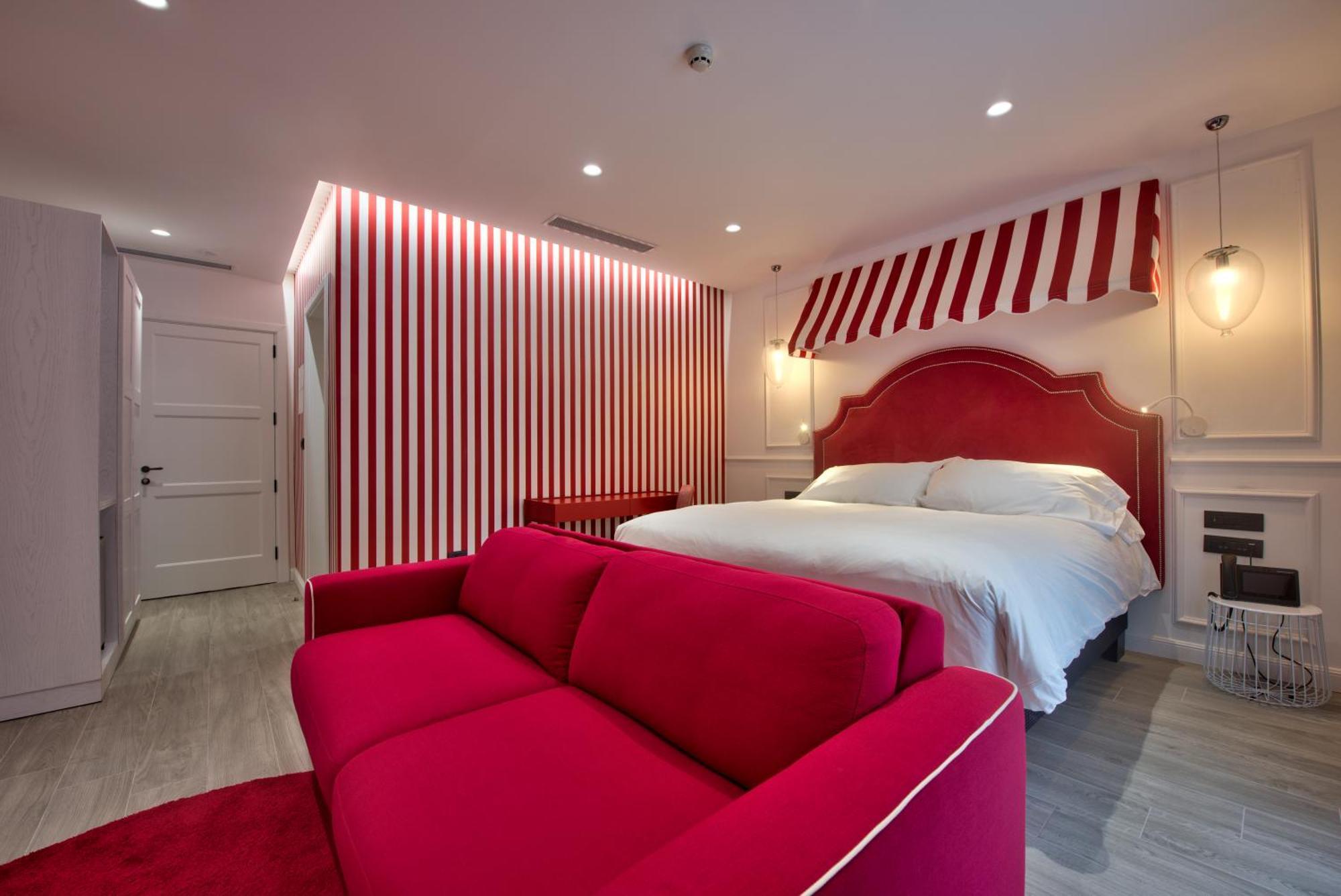 Superior Double or Twin Room,1282309396:JPEG