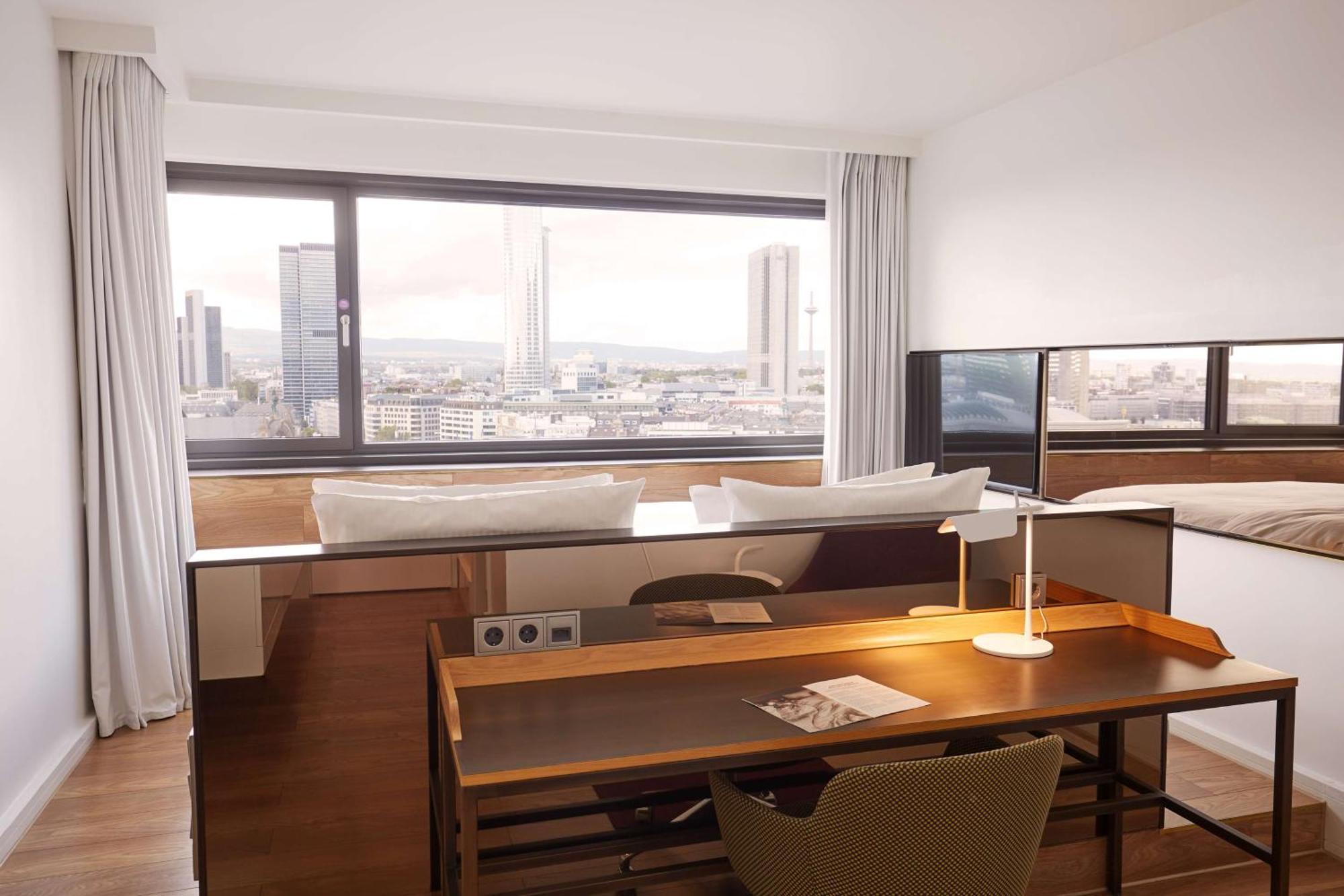 Superior Best View,1717727963:JPEG