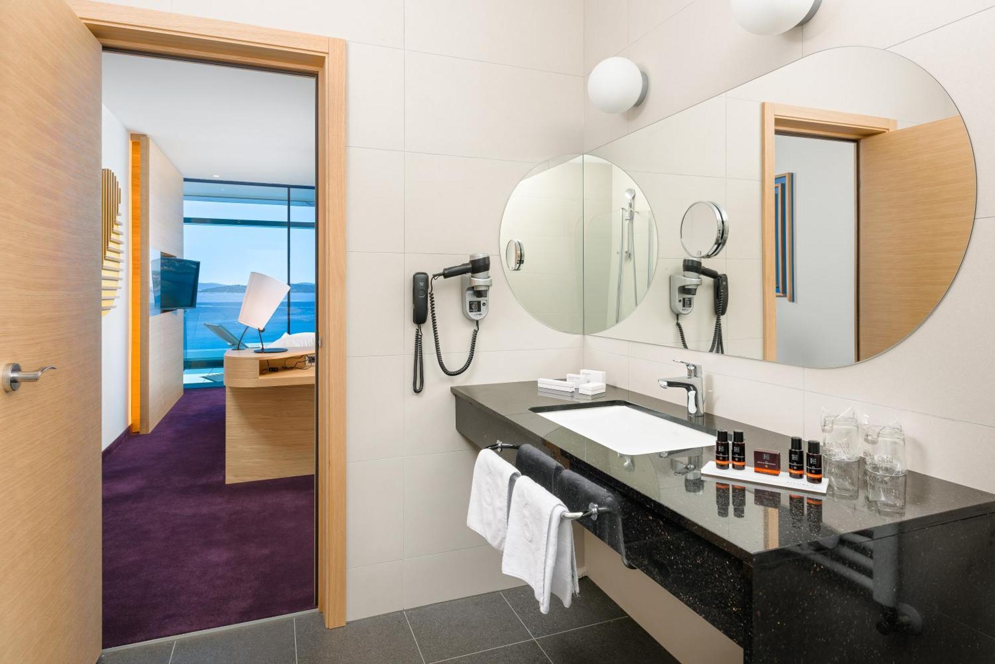 Premium Suite Terrace Sea View