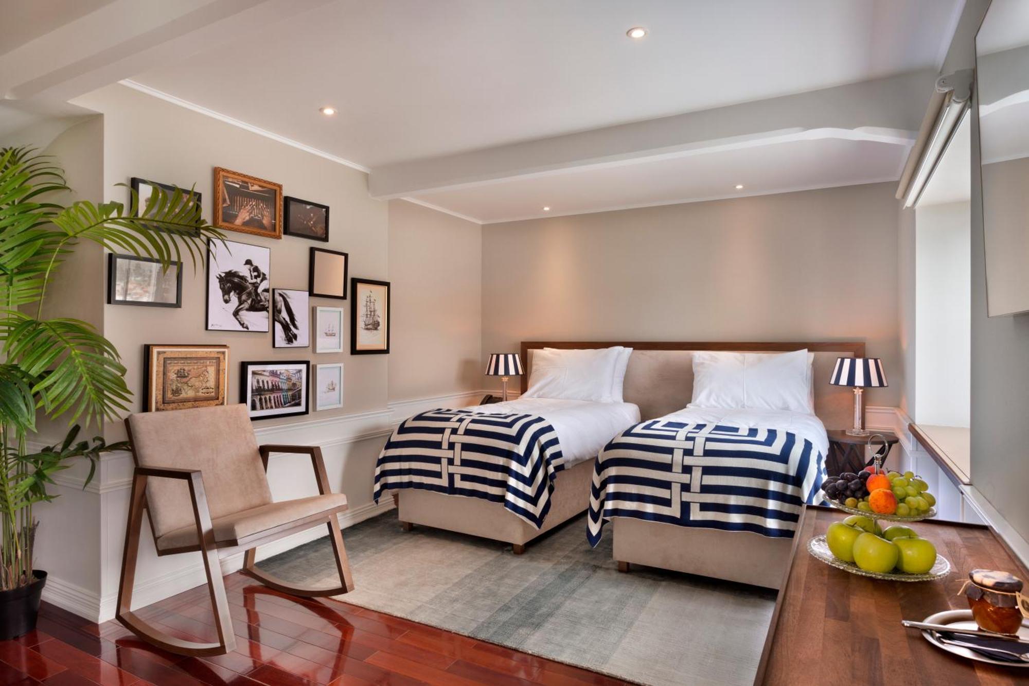 Deluxe Double or Twin Room