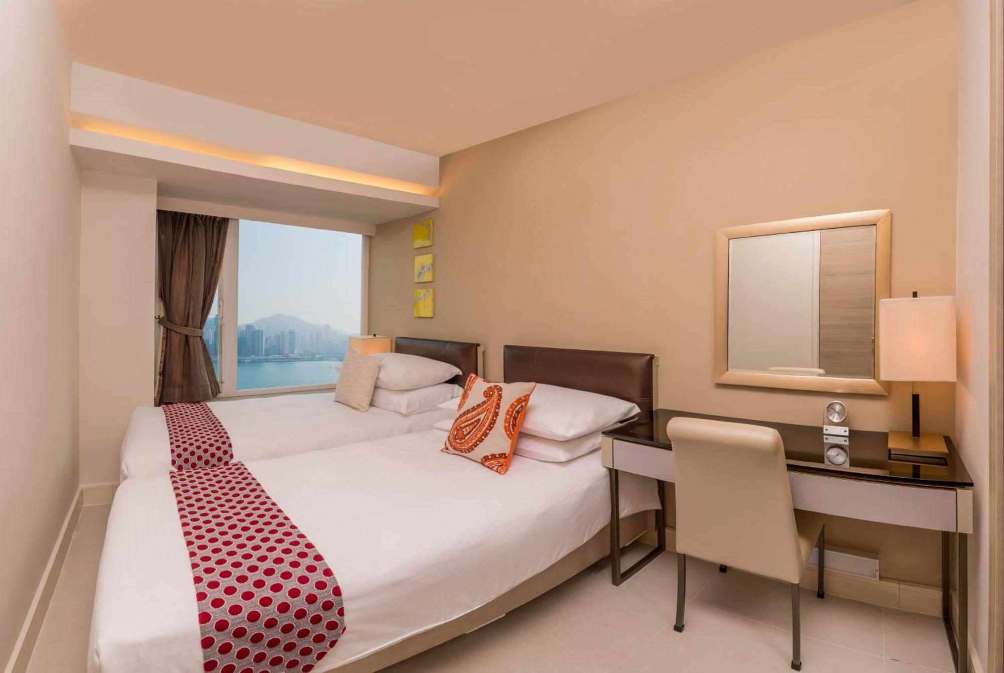 Consecutive Two Bedroom Quad Suite Harbour View