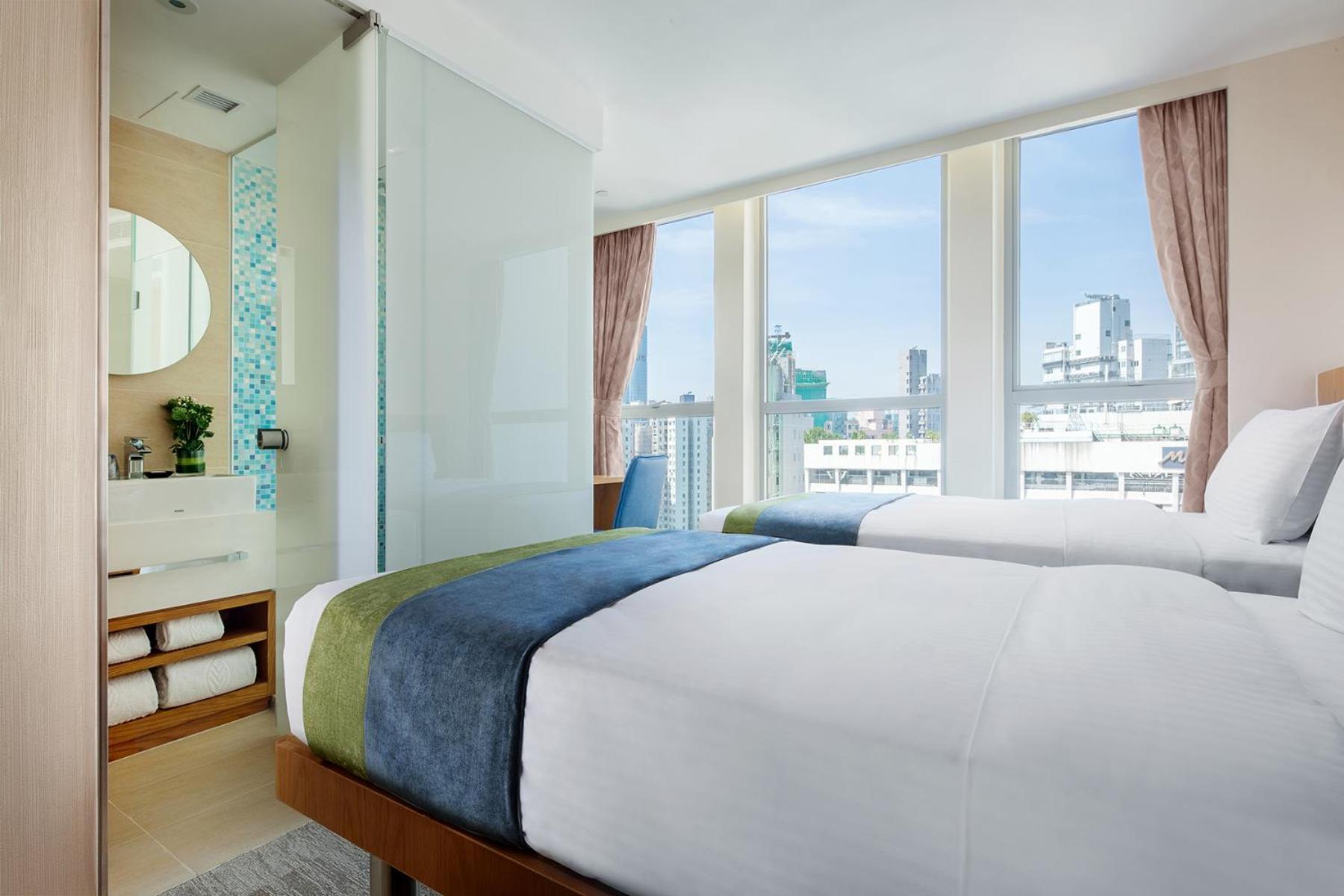 Deluxe Double or Twin Room Registered by Female Only