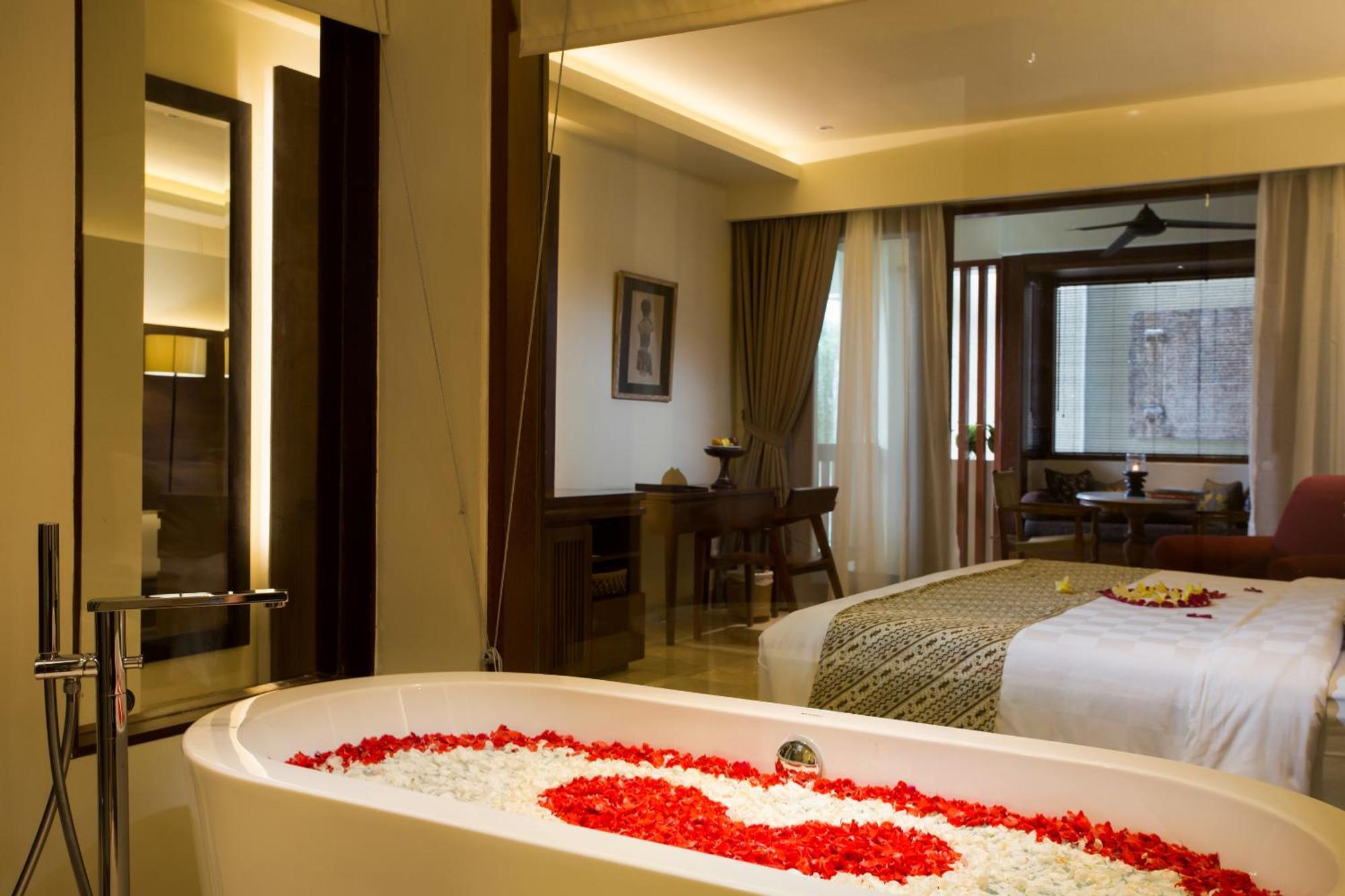 Premier Deluxe Room Balcony