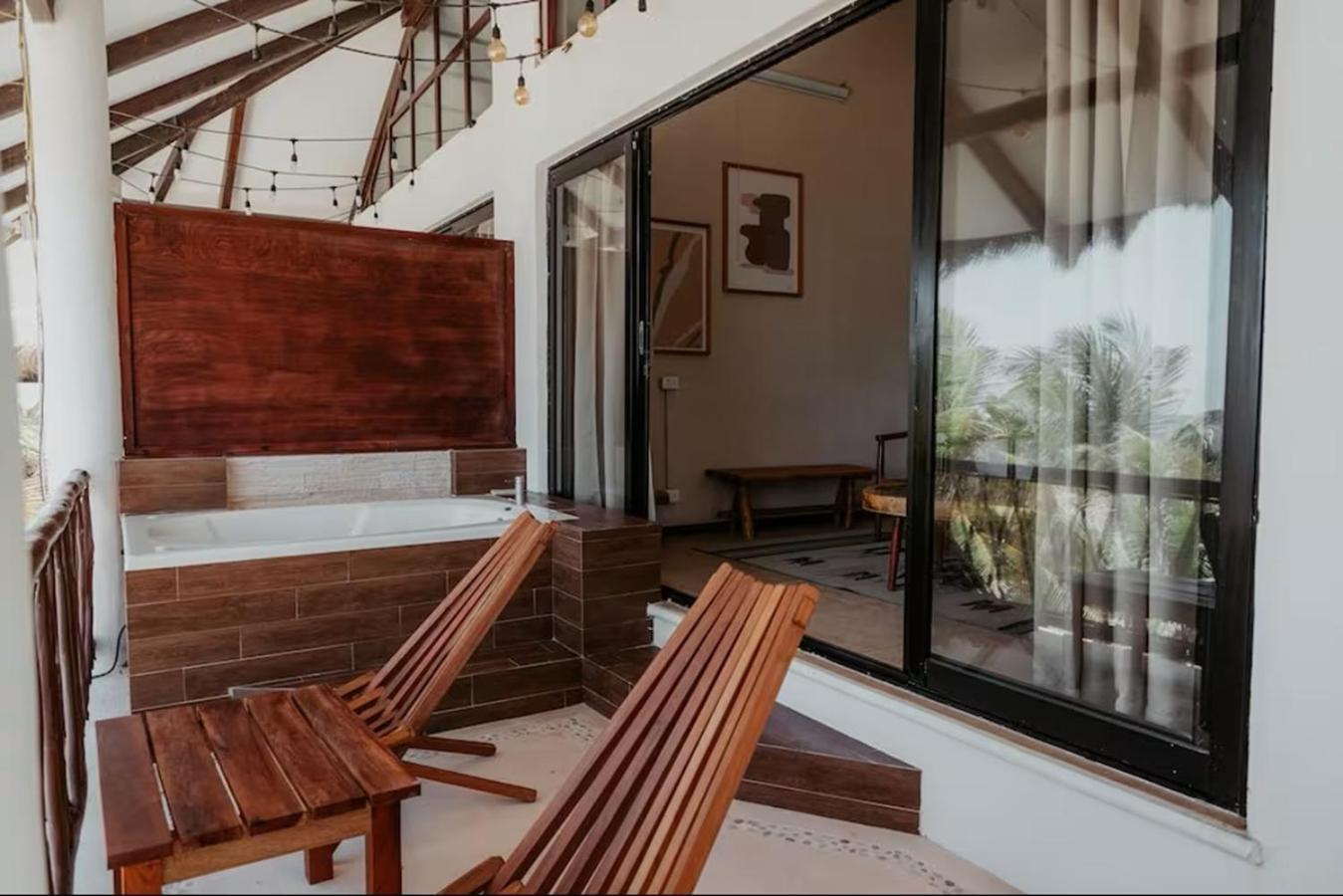 Premium Suite, Ocean View with Jacuzzi,1458006550:JPEG