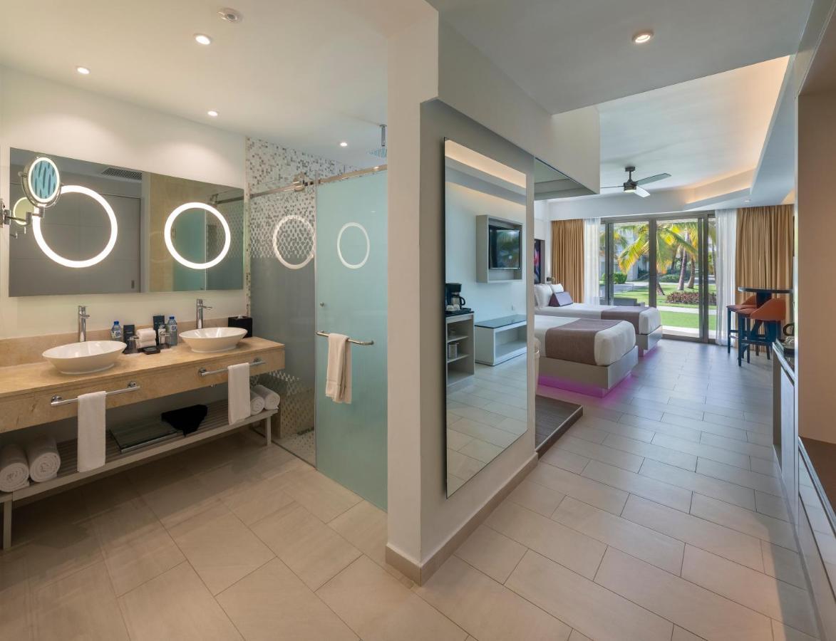 Luxury Junior Suite