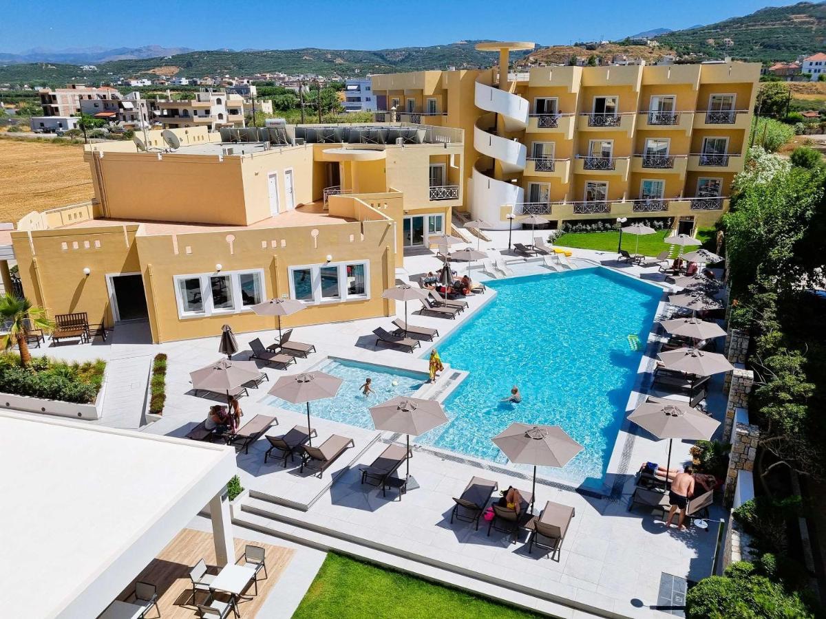 Standard Room | Pool View