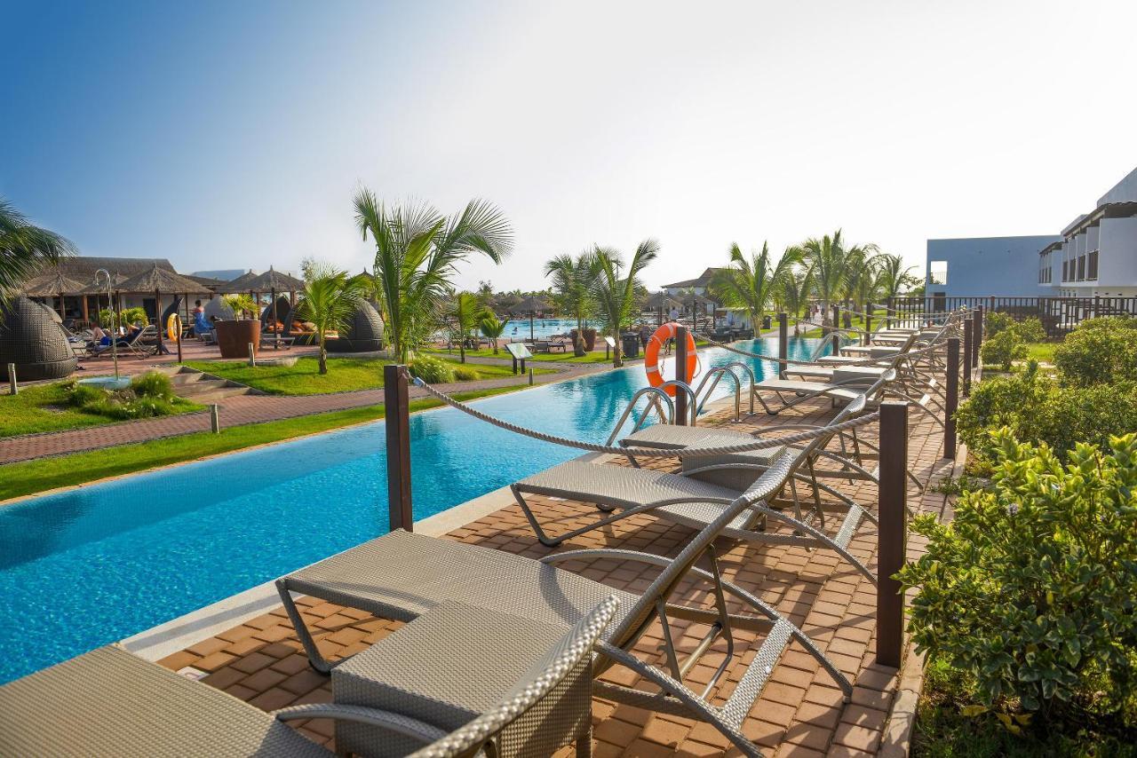 Dubbelrum Deluxe med tillgång till pool