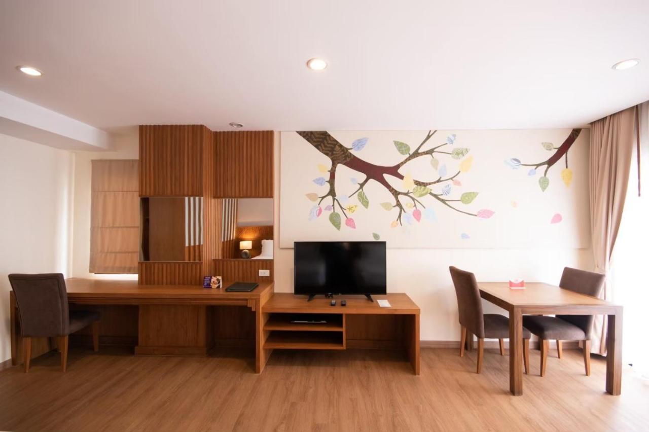 Rom Luxury
