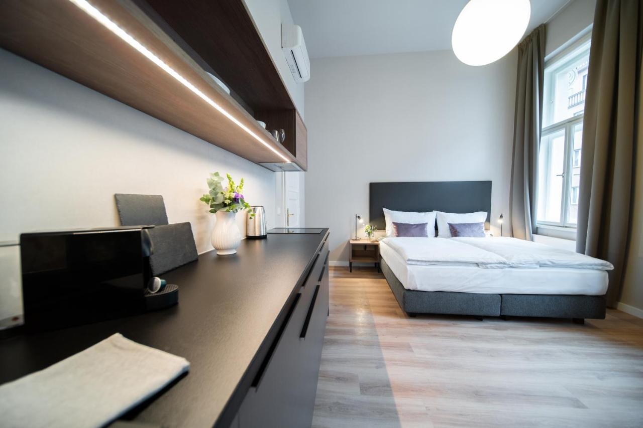Studio Apartment,1298369911:JPEG