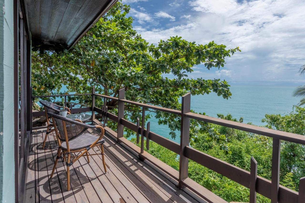 Superior Double or Twin Room Sea View Unlimited Yoga Class Access
