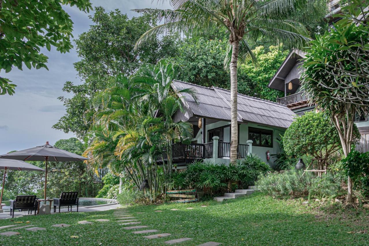 Standard Double or Twin Room Balcony Unlimited Yoga Class Access