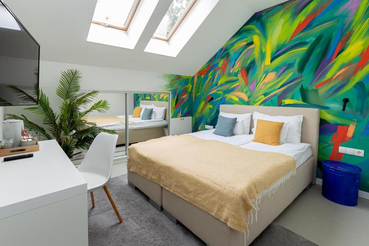 Deluxe Double or Twin Room
