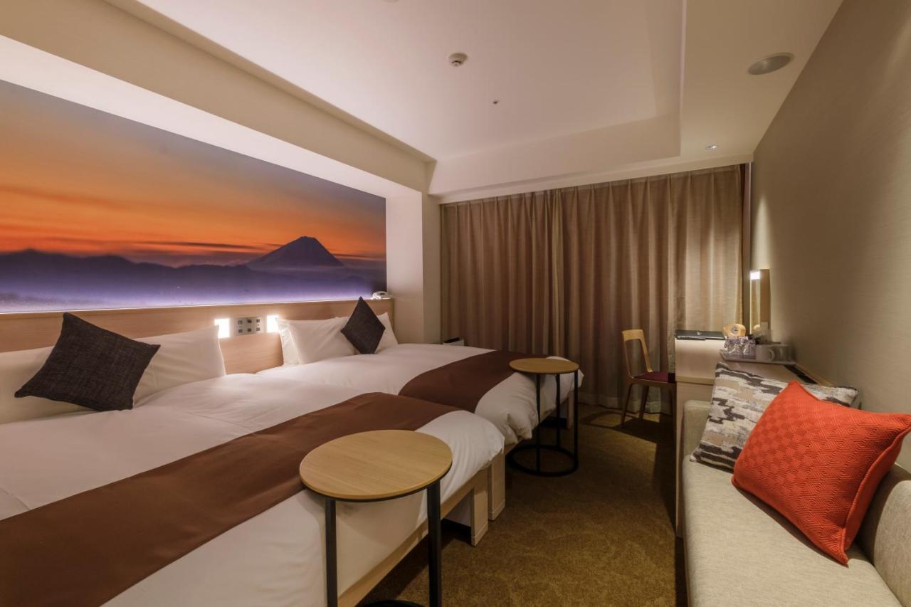 Standard Quadruple Room,1318802818:JPEG