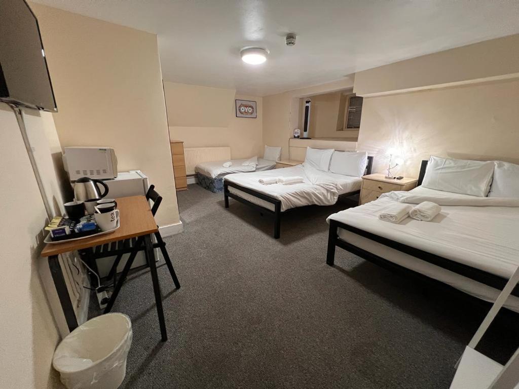 Deluxe Family Suite