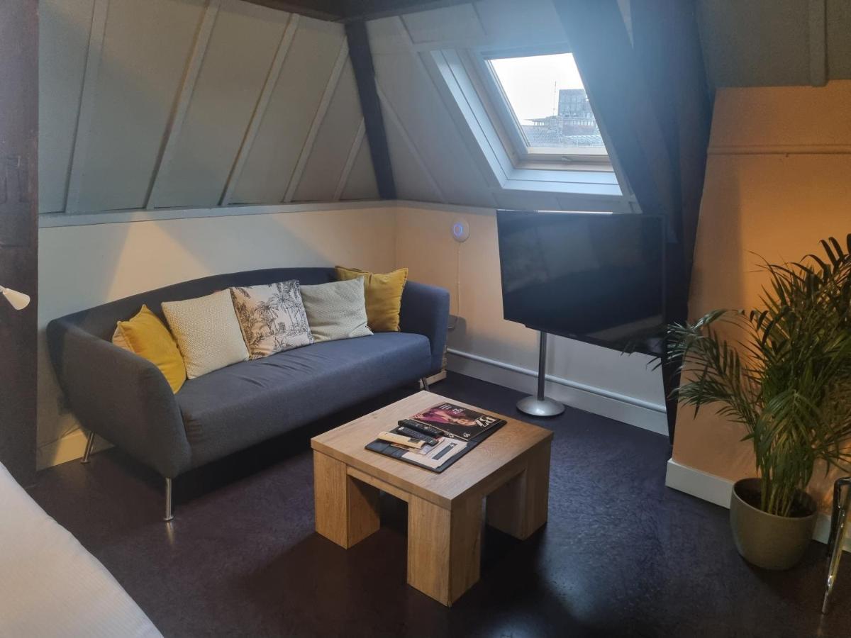 Deluxe Quadruple Room,1324158781:JPEG