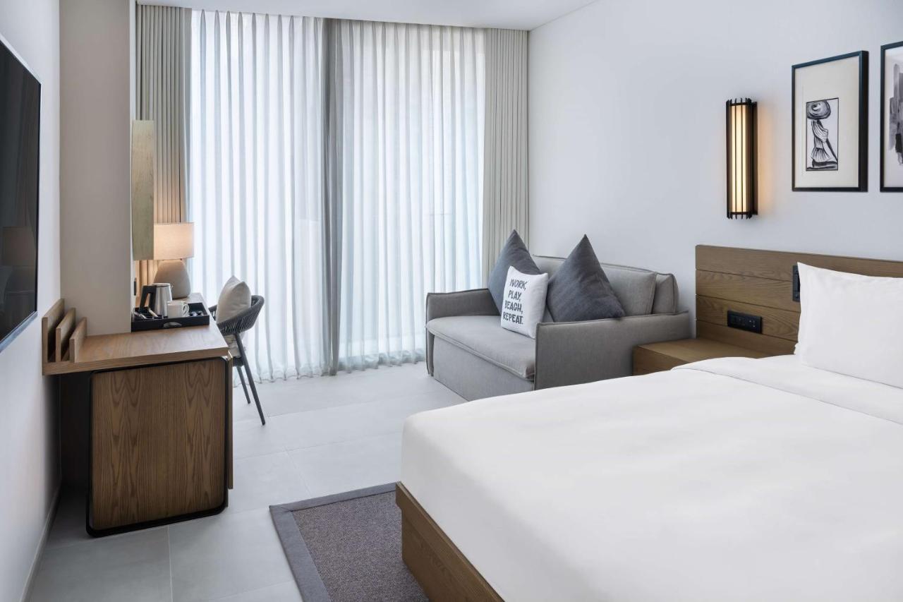 Superior Triple Room Partial Sea View