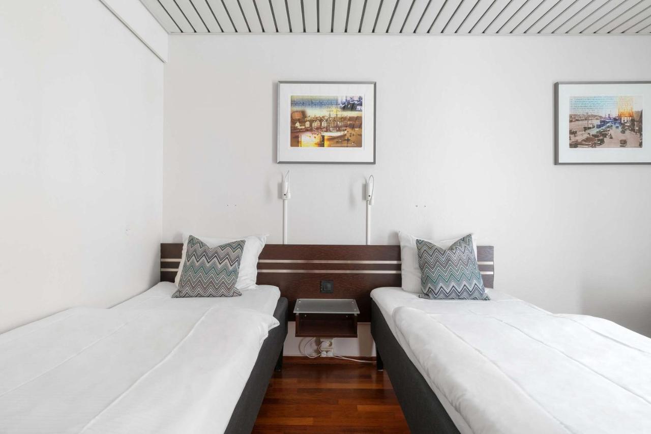 Standard Twin Room,1339160534:JPEG