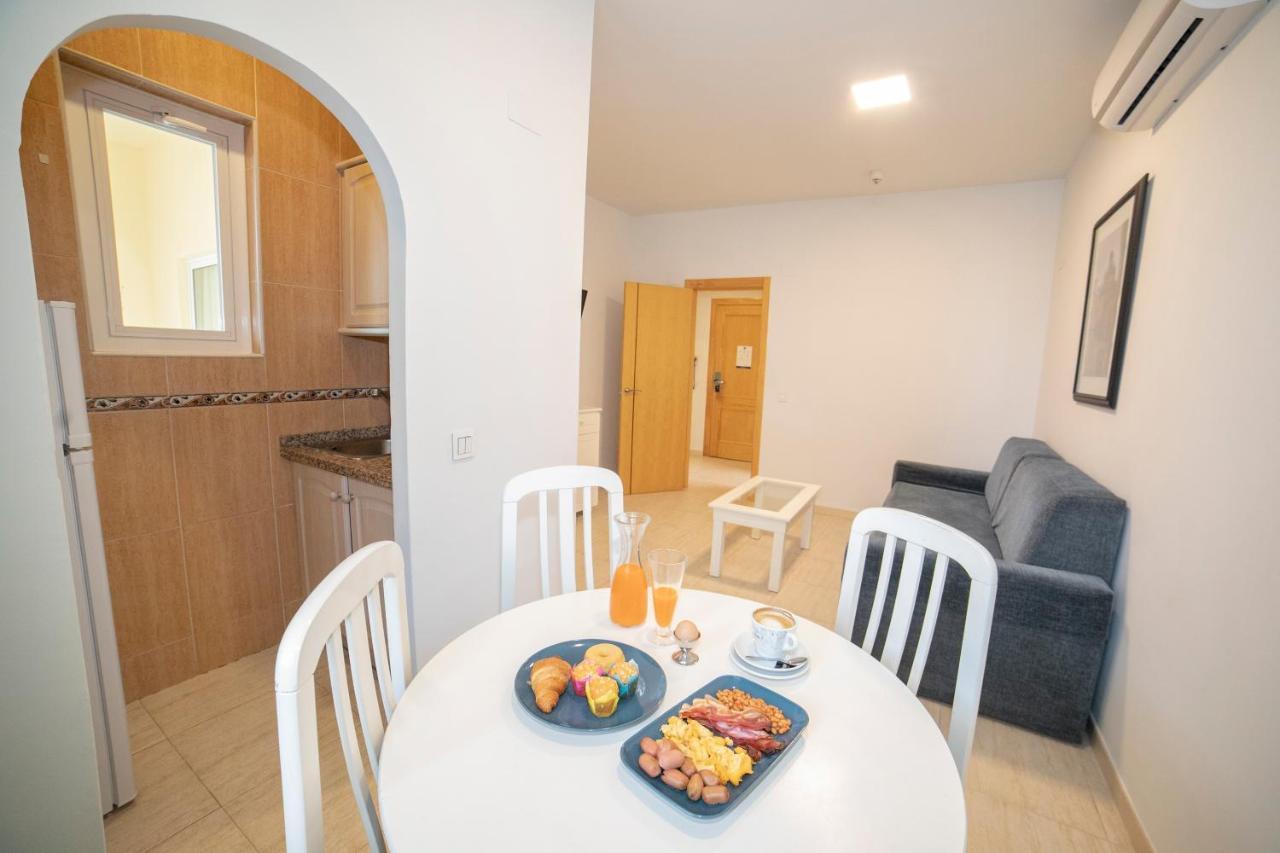 One-Bedroom Apartment,1387694690:JPEG