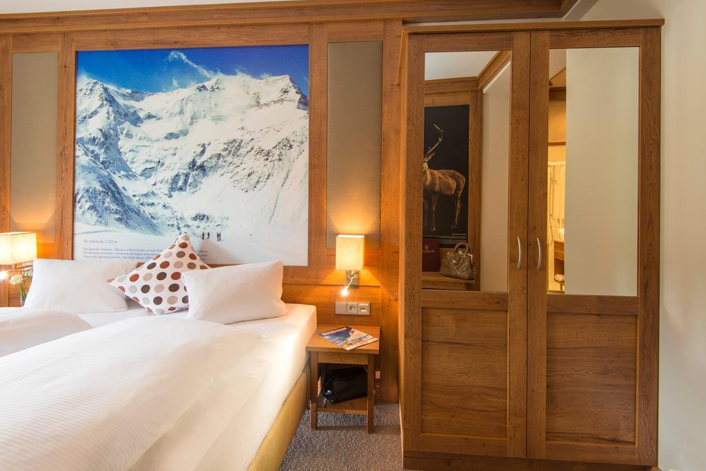 Standard Triple Room,706155367:JPEG