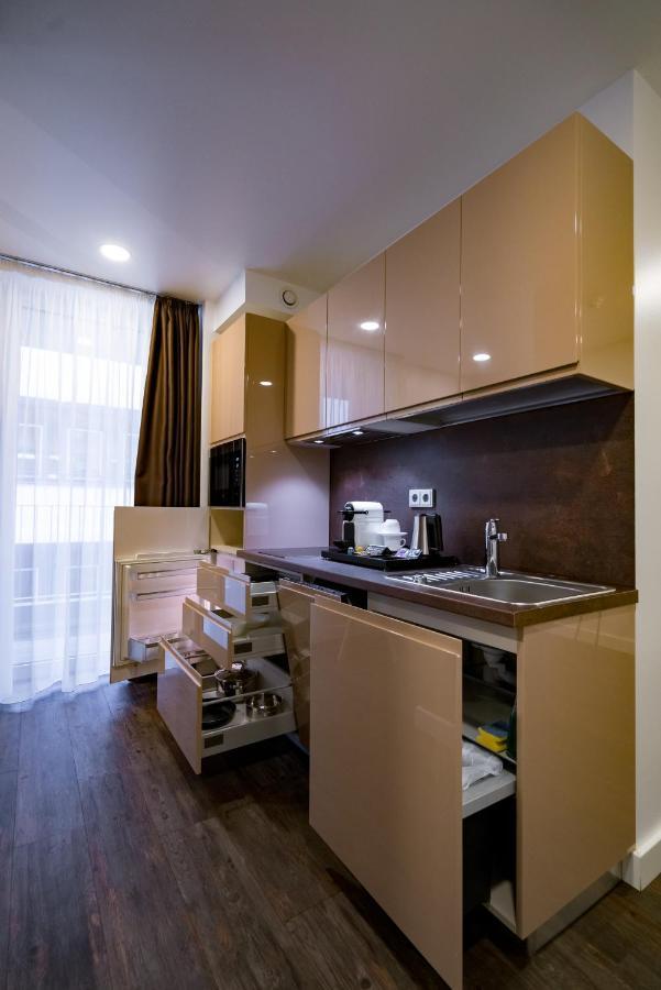 Deluxe Apartment Balcony