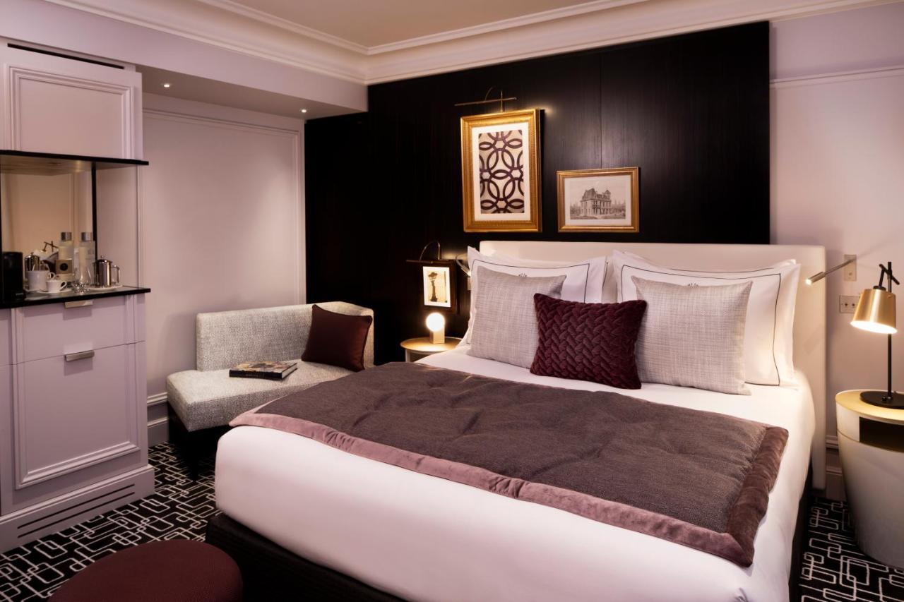 Boutique Room with Eiffel Tower View,1011806719:JPEG