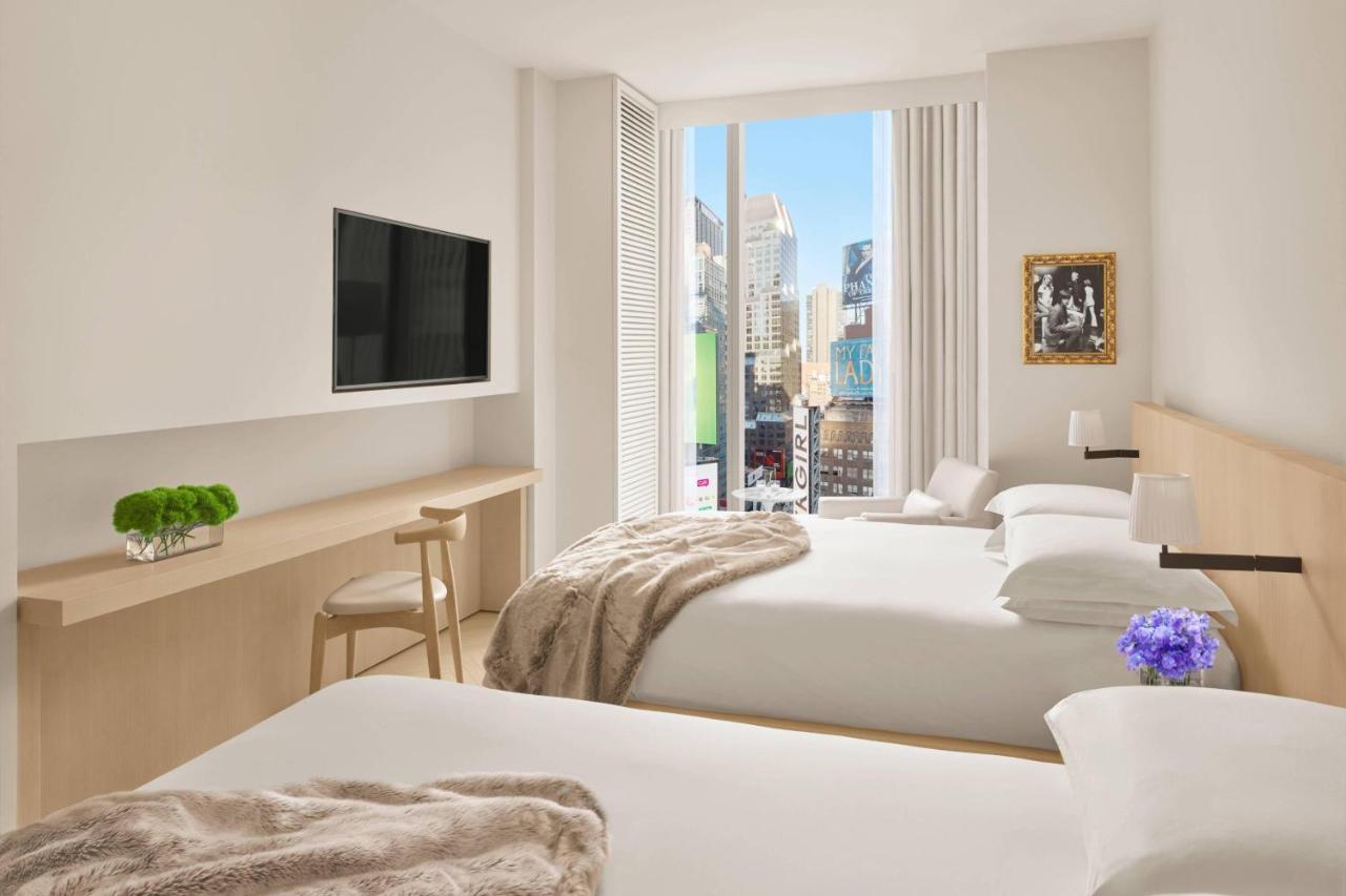 Deluxe Double Room with Two Double Beds,1360472345:JPEG